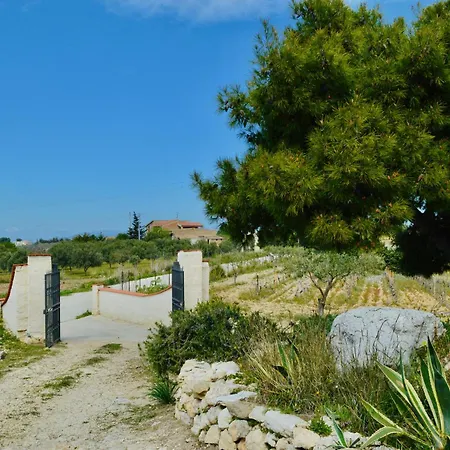 Chiara מונטאלגרו